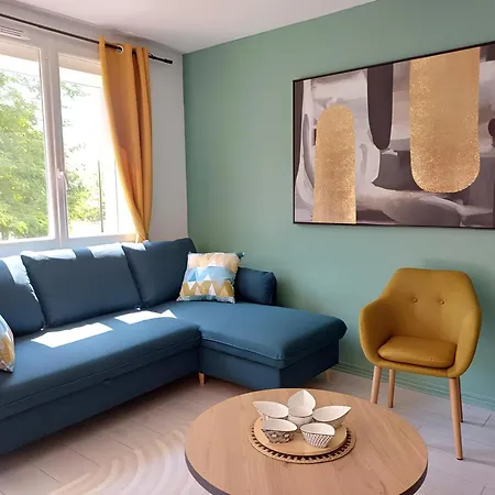Proche Chu - 4 Couchages - Parking Gratuit - Local Velo * Amiens