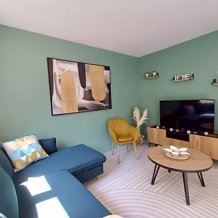 Appartement Proche Chu - 4 Couchages - Parking Gratuit - Local Velo